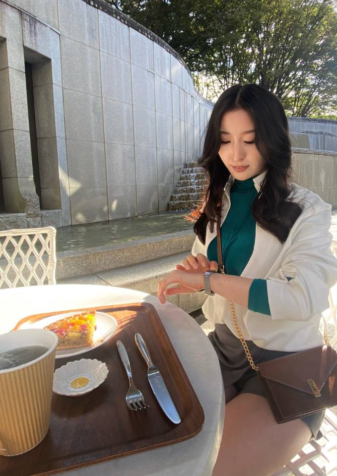 คาสึมิ สึกิโนะ